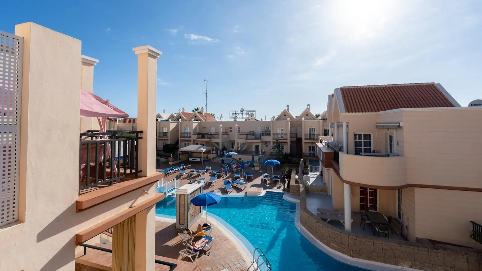 Park Beach & Pool location